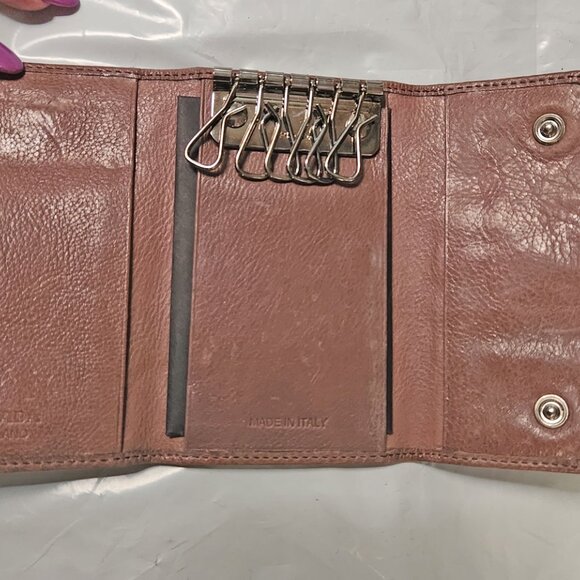 Prada Key Holder - Calfskin Leather - 2008 - EUC with Cards - Picture 6 of 6